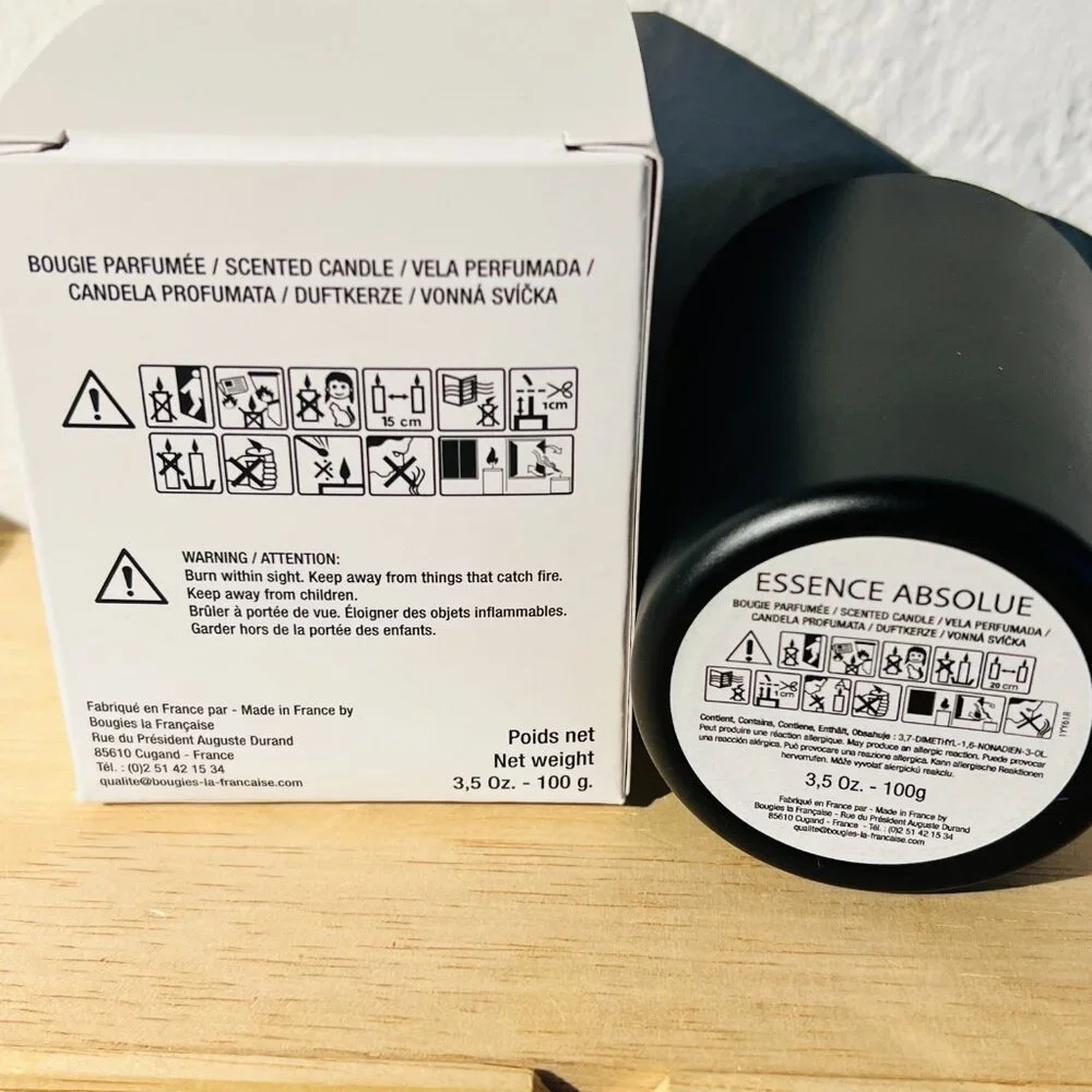 🎀 Bundle Discount 🎀  SHU UEMURA Essence Absolue Scented Candle Made in France - Picture 2 of 3